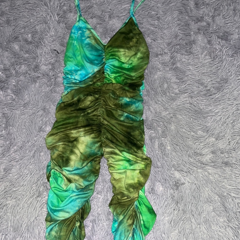 Scrunched Blue & Green Romper (FashionNova)